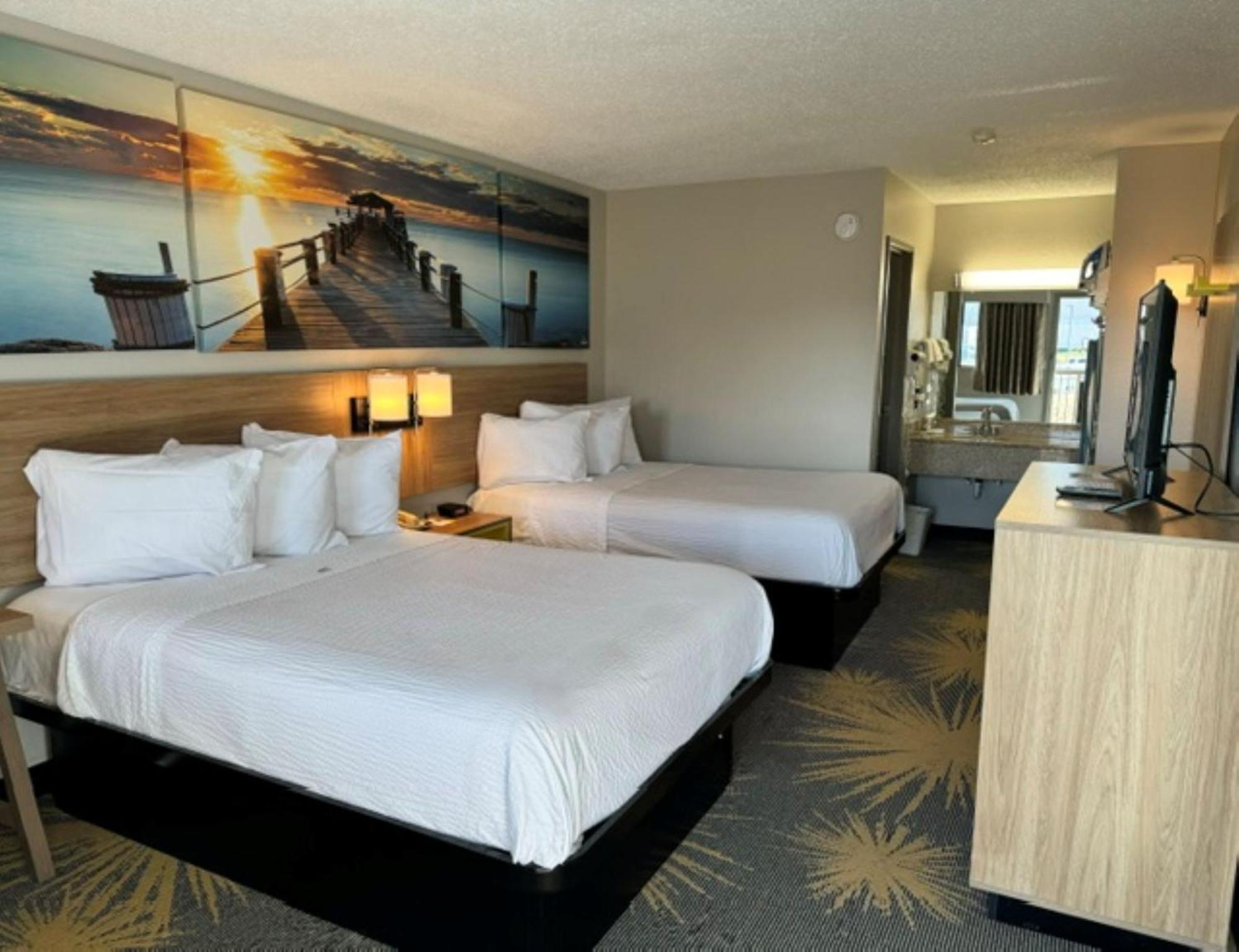Days Inn By Wyndham Cloverdale Greencastle Экстерьер фото